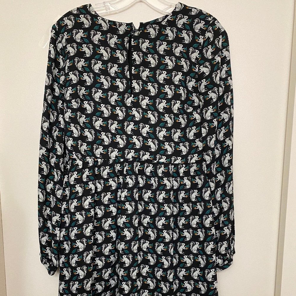 Adorable Loft squirrel dress!